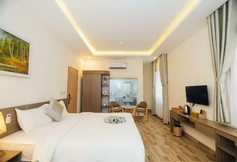 Green Bay Hotel Ha Long