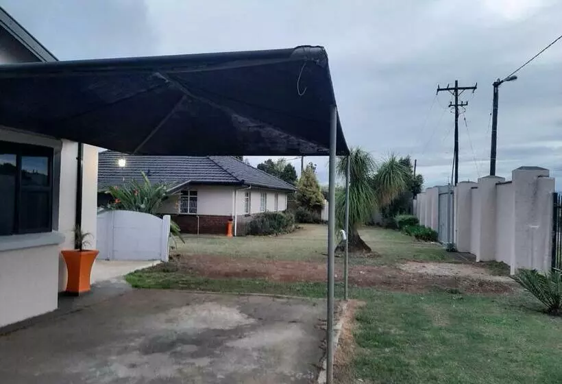 Majatalo Slee Guest House