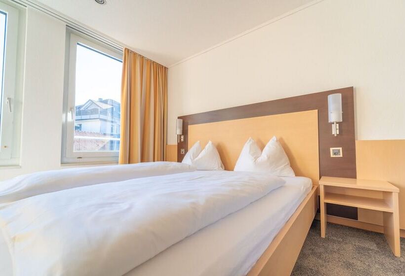 مسافرخانه The Guesthouse By The Hey