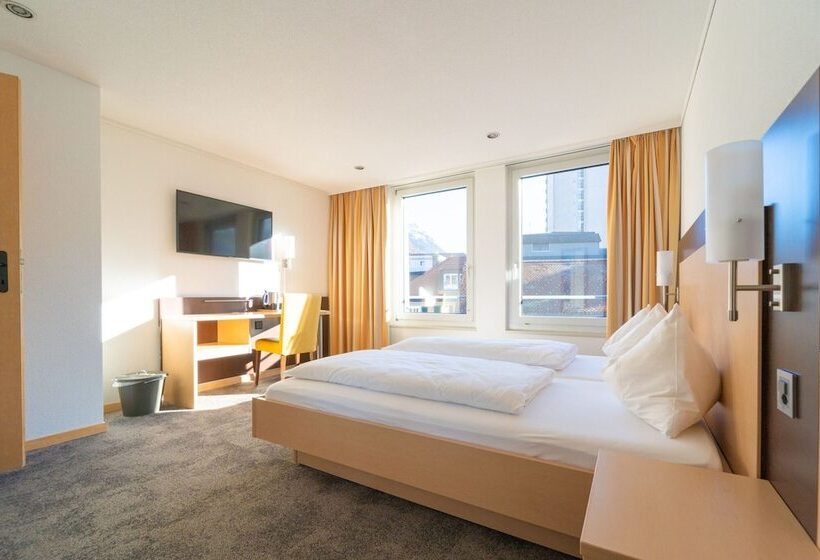 مسافرخانه The Guesthouse By The Hey