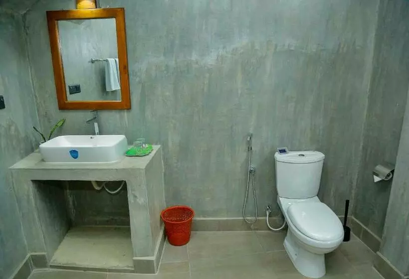 هتل Kurulu Garden Ayurveda