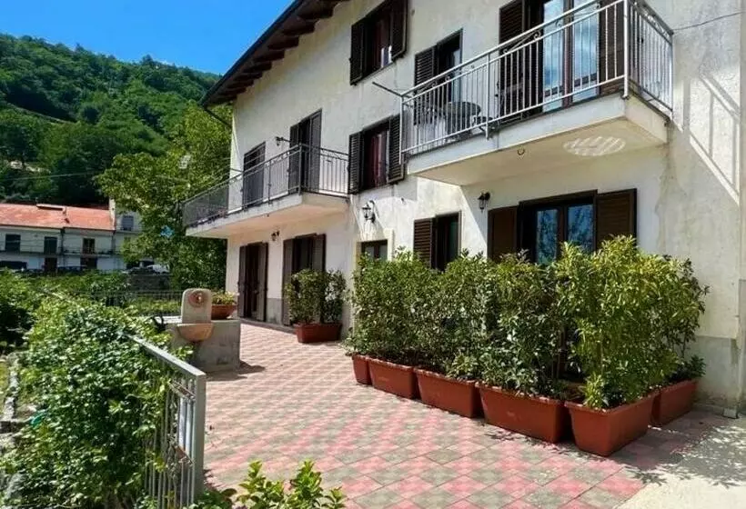Majatalo La Villa Carmelina