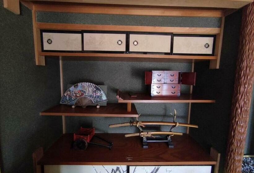 פנסיון One Person Random Room Local House Stay  Vacation Stay 40532v