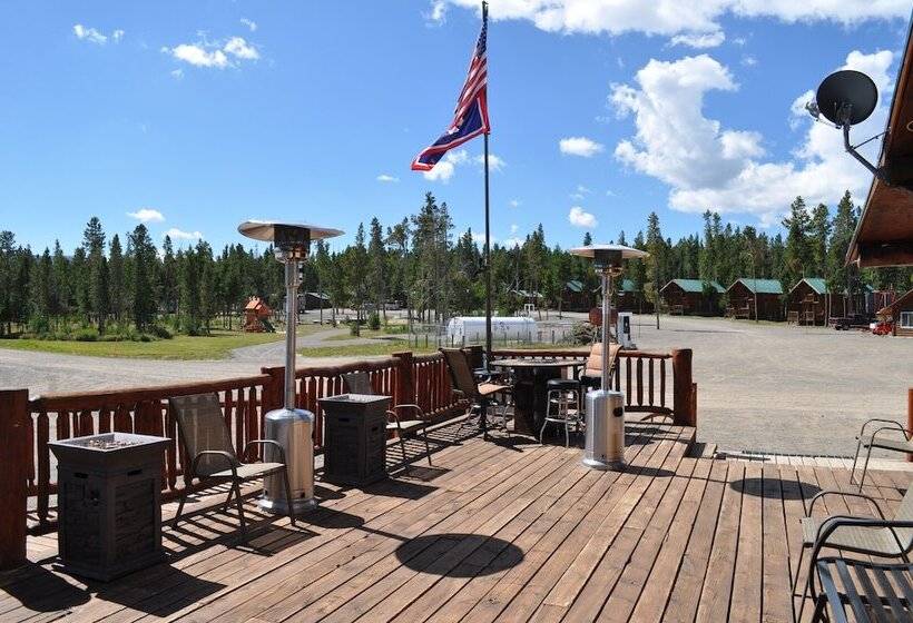 אתר נופש Crooked Creek Guest Ranch