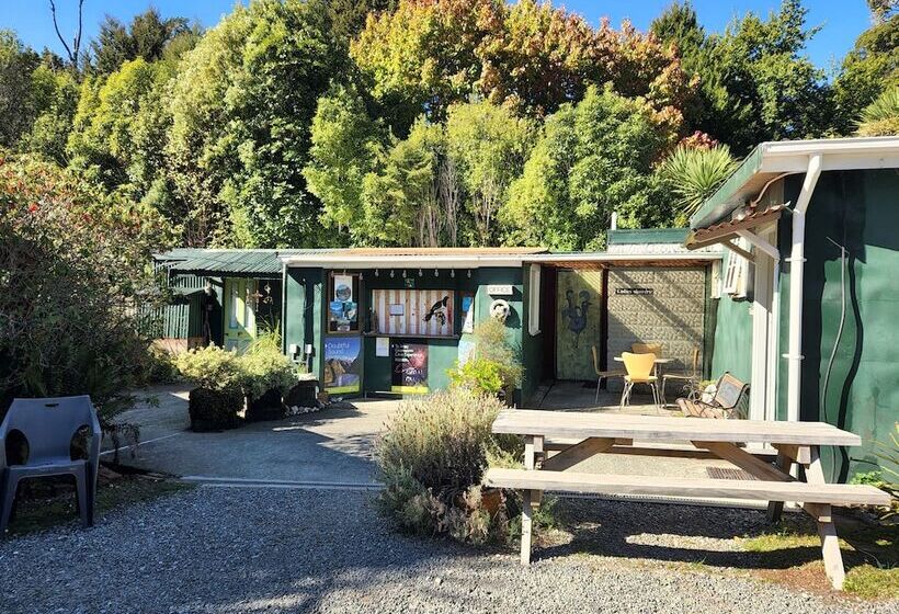 הוסטל Possum Lodge