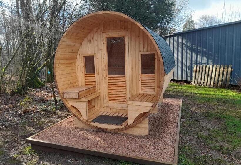 پانسیون A L Orée Du Cèdre