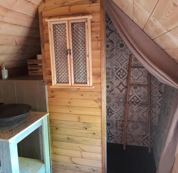 پانسیون A L Orée Du Cèdre