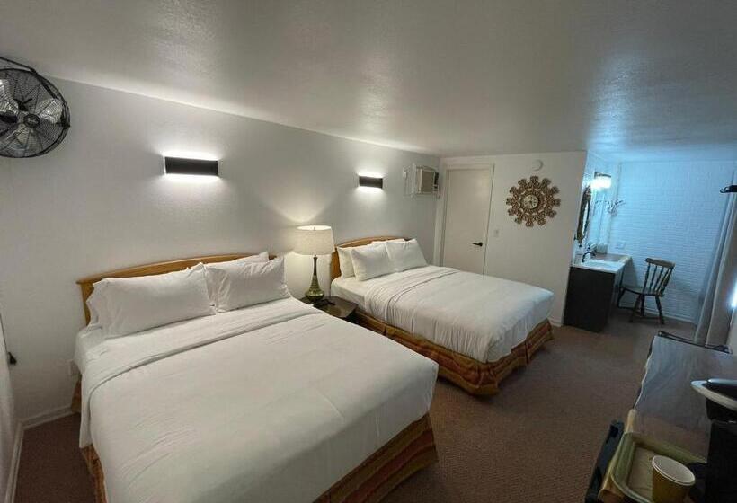 The Aztec Motel & Creative Space