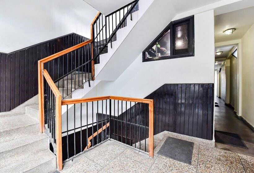 Fabhotel Park View I