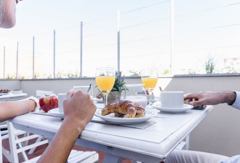 Mediterráneo Hotel Y Spa