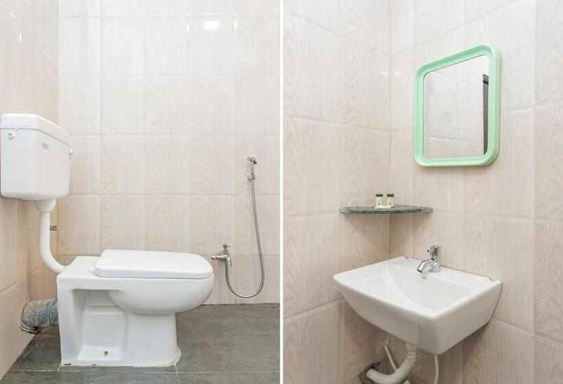 בית מלון כפרי Oyo Flagship 19680 Suman Lodging