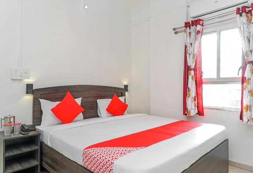 בית מלון כפרי Oyo Flagship 19680 Suman Lodging