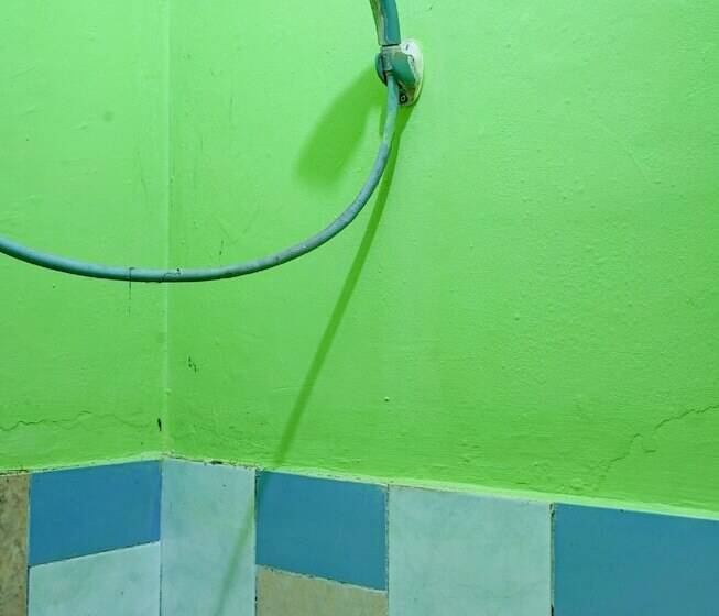 בית מלון כפרי Spot On 91116 Pelangi Residence Syariah