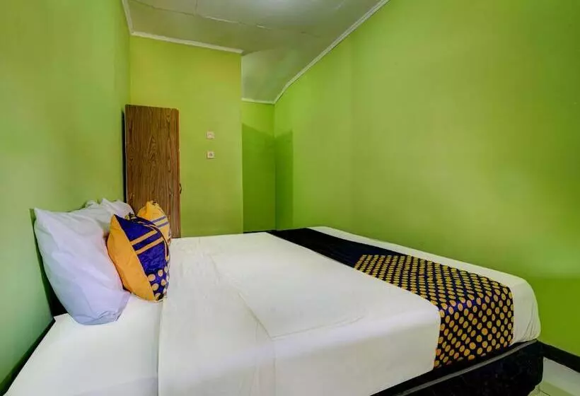 Hotelli Spot On 91116 Pelangi Residence Syariah