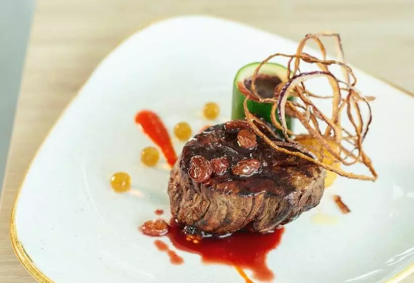 Hotelli Holiday Inn Barcelona   Sant Cugat, An Ihg