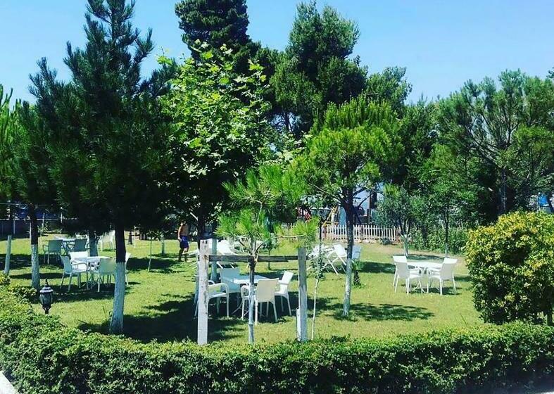 בית מלון כפרי La Perla