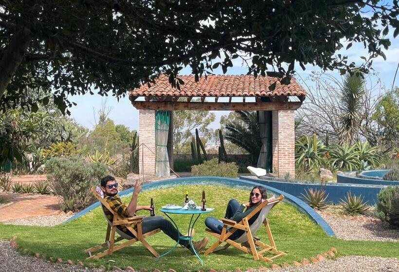 هتل Lavanda Aldea Holística