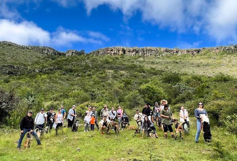 هتل Lavanda Aldea Holística