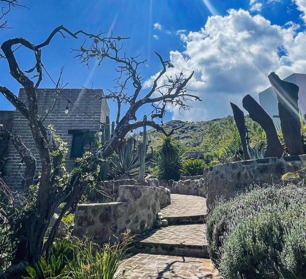 هتل Lavanda Aldea Holística