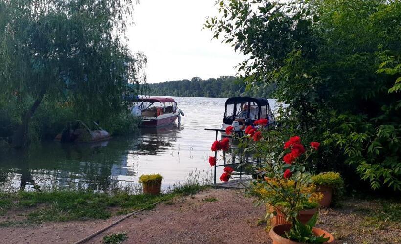 Отель Restaurant Plutitor Delta Ways