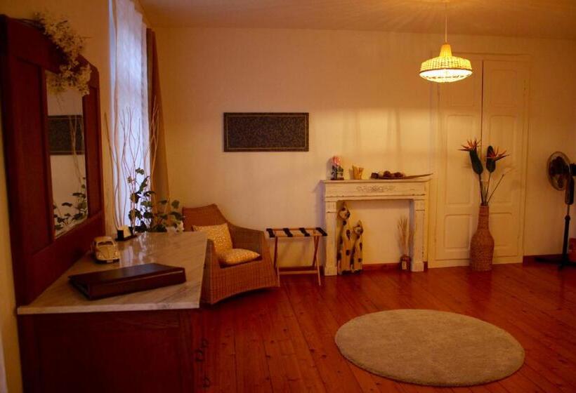 ペンション 1912   Wooden Room   Old Town