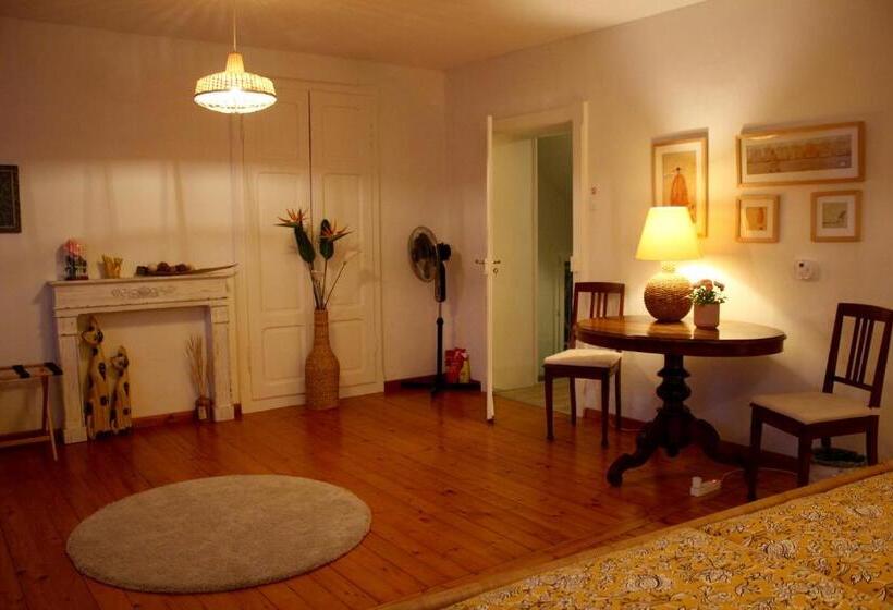 ペンション 1912   Wooden Room   Old Town