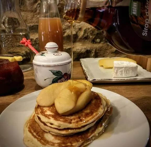 Aamiaismajoitus (B&B) Chambres Et Tables D Hôtes Cornec