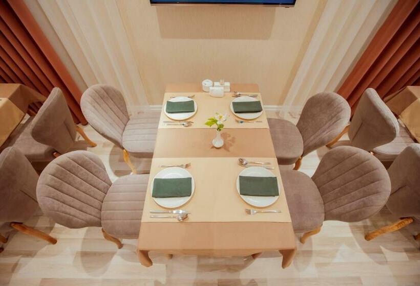 בית מלון כפרי Silk Road Empire Samarkand