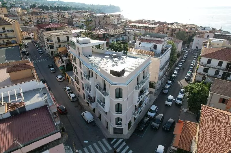 هتل Solmaris Tropea Rooms & Suites