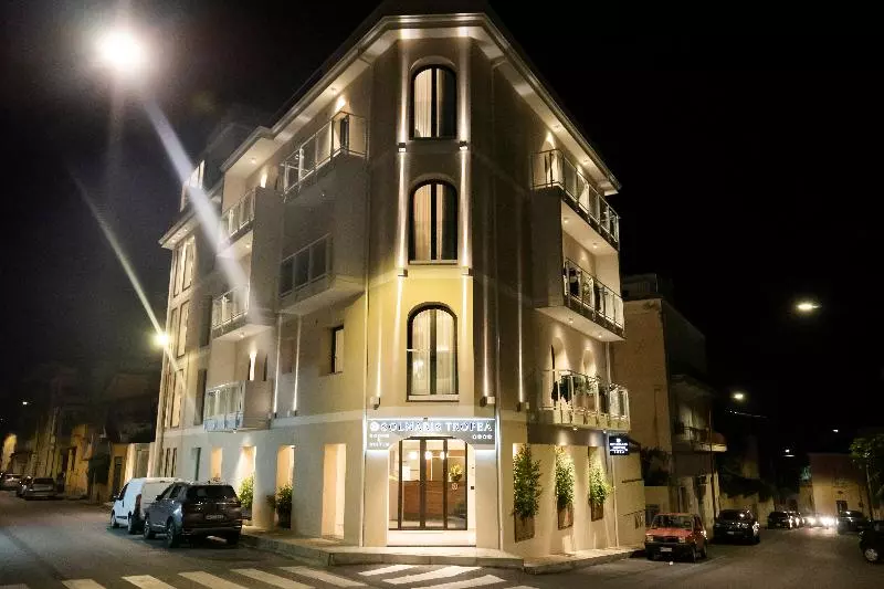 هتل Solmaris Tropea Rooms & Suites