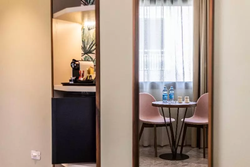 هتل Solmaris Tropea Rooms & Suites
