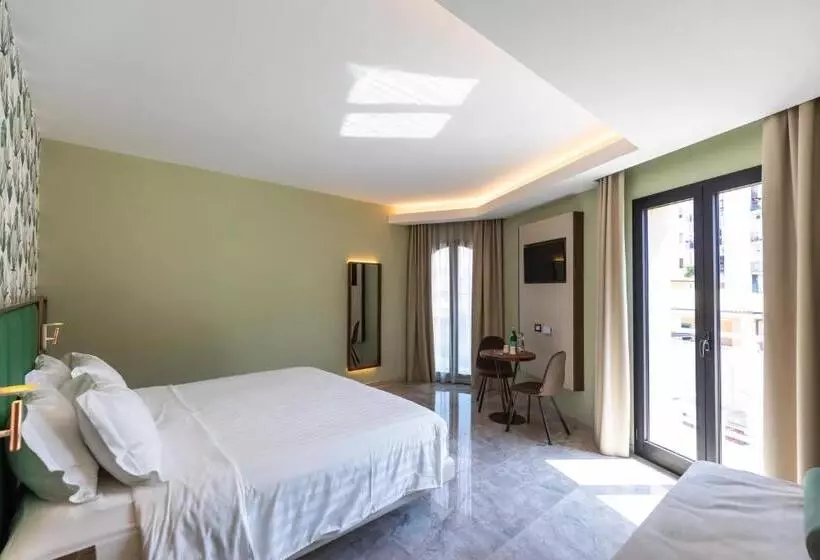 هتل Solmaris Tropea Rooms & Suites
