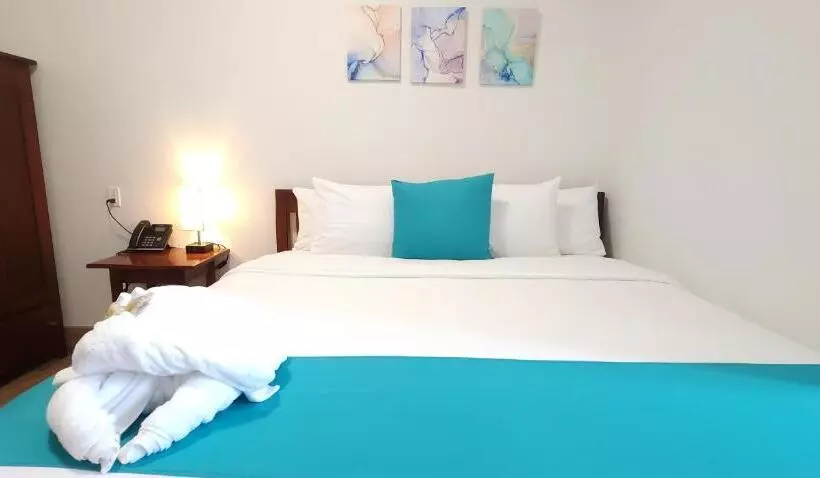 Hotelli Voyager Sun & Reef