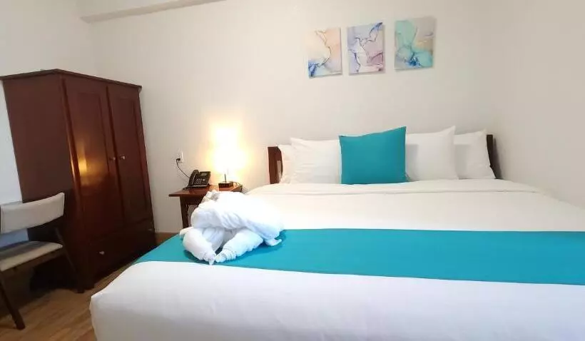 Hotelli Voyager Sun & Reef