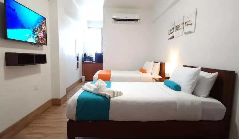 Hotelli Voyager Sun & Reef