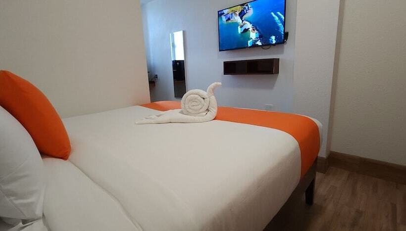 هتل Voyager Sun & Reef