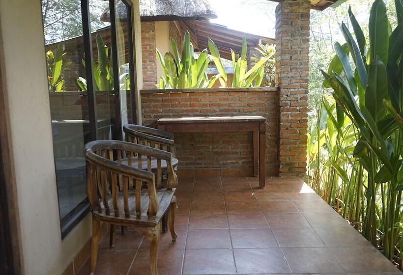 Balangan Garden Bungalow By Gaing Mas Group