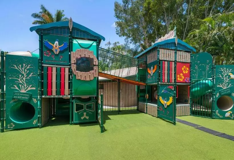 호텔 Ashmore Palms Holiday Village