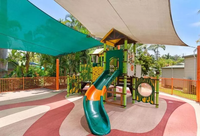 호텔 Ashmore Palms Holiday Village