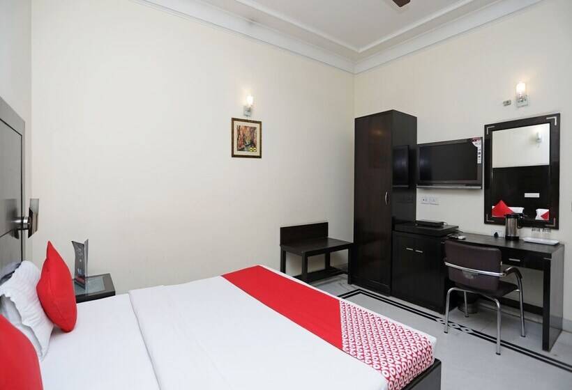 فندق Capital O 12075  Regalia Retreat