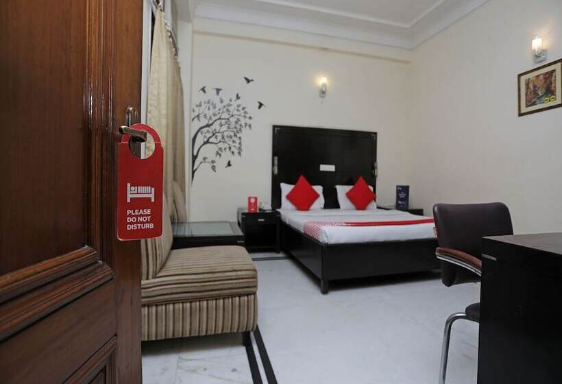 فندق Capital O 12075  Regalia Retreat