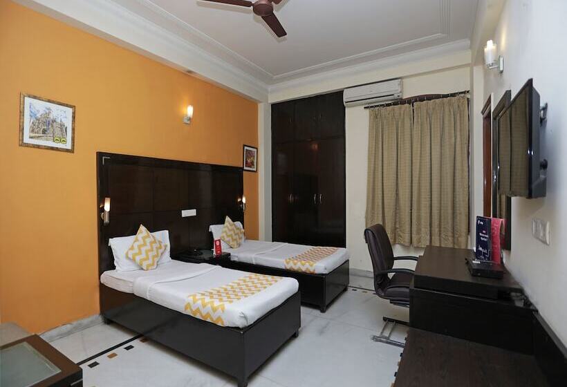 فندق Capital O 12075  Regalia Retreat