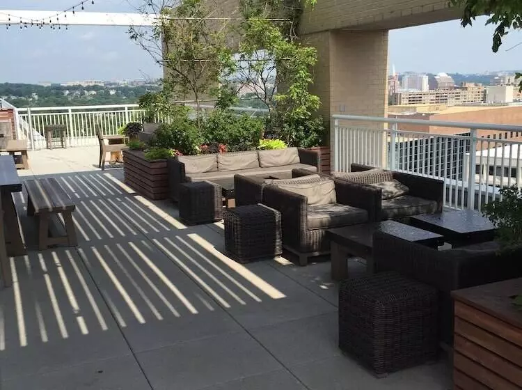 Hotel Concord By Executive Apartments