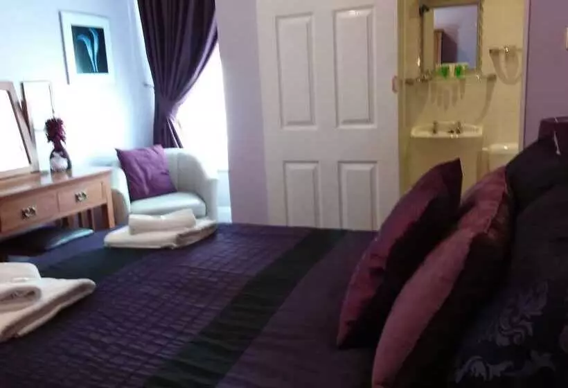 Hotel Exton House