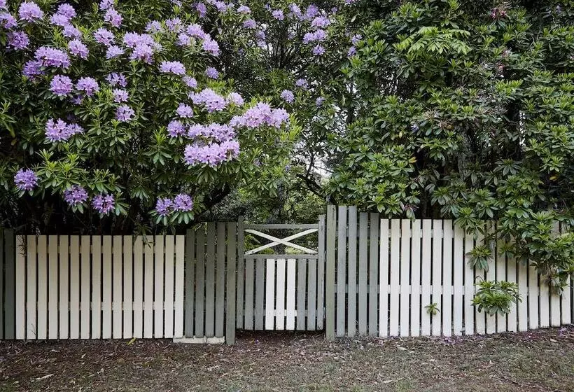 Hotel Federation Gardens & Possums Hideaway