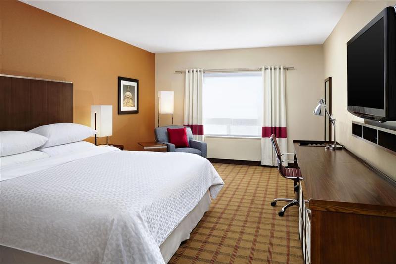 فندق Four Points By Sheraton Edmonton Gateway