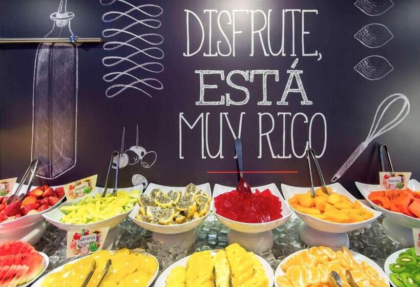 בית מלון כפרי Ibis Medellin