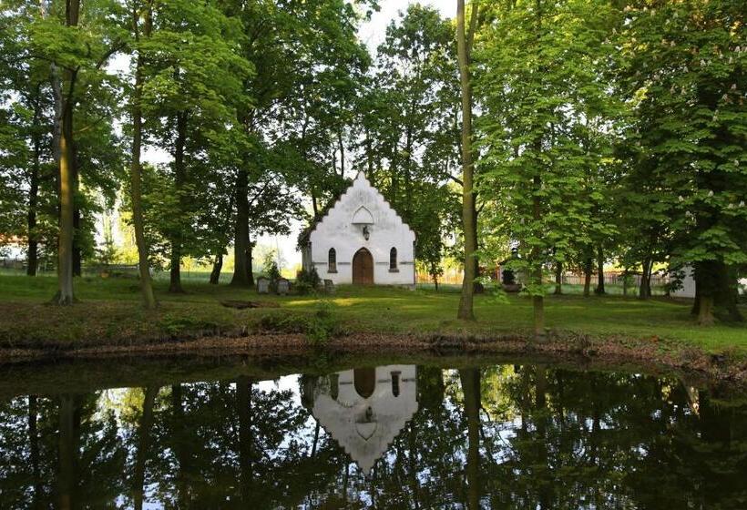 בית מלון כפרי Palace Popowo Stare