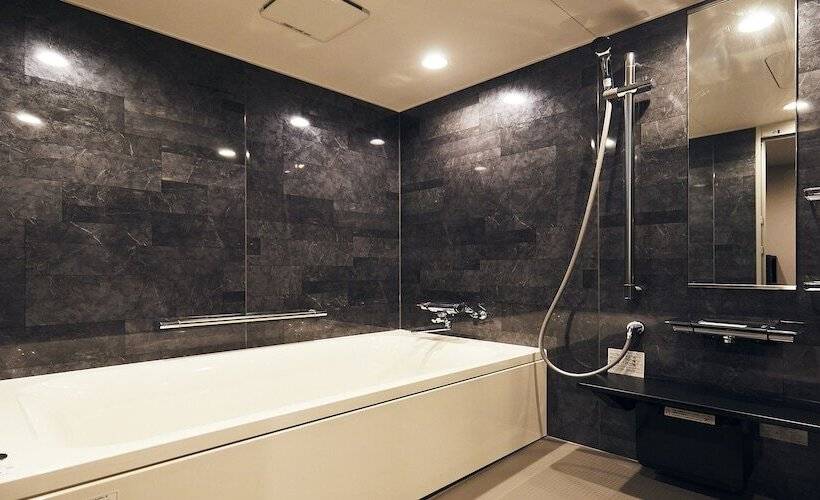 فندق Pivot Shinimamiya Ekimae