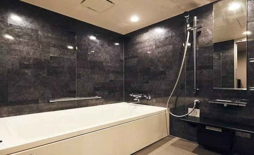 فندق Pivot Shinimamiya Ekimae